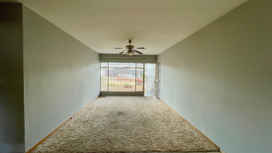 2 Bedroom Property for Sale in Flamwood North West